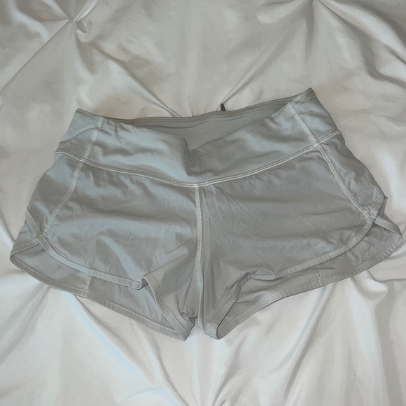 lululemon athletica Pants - Size 4 white Lululemon speed up 2.5” inseam shorts.